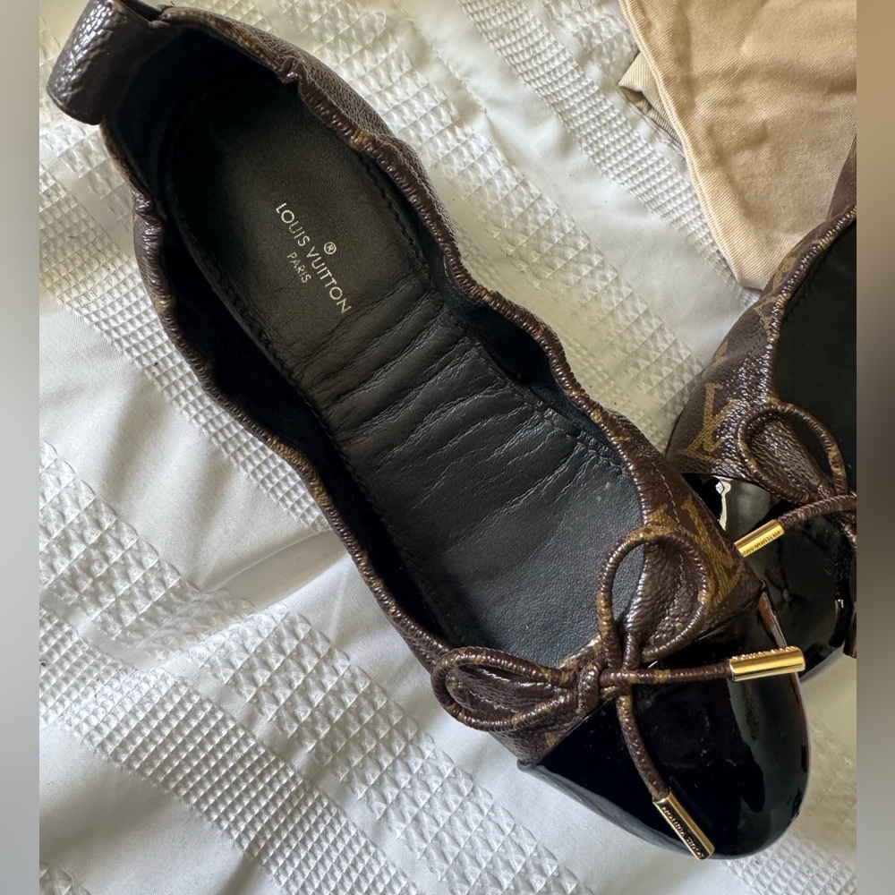 Authentic Louis Vuitton Brown black Monogram Ballet Flats size 36 - Picture 11 of 17